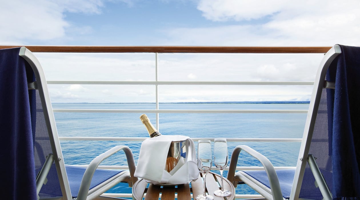 Concierge level veranda