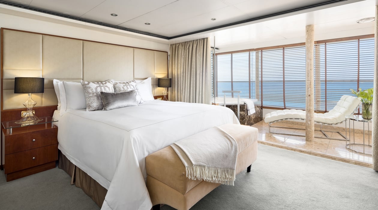 Cruise Seven Seas Voyager