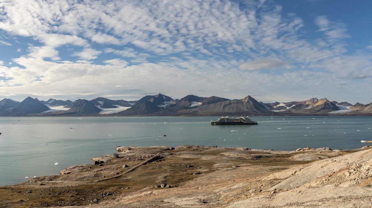 Seabourn Venture - Antarctica