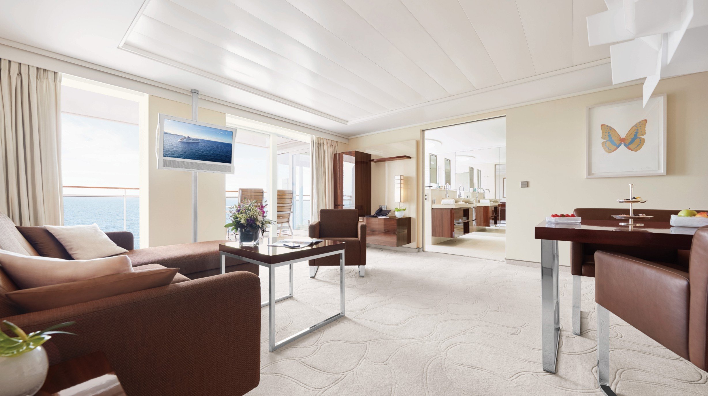 Europa 2 Grand Penthouse SUite