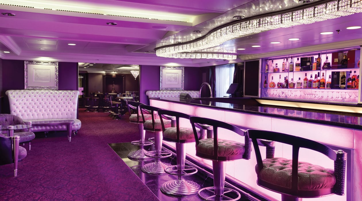 OC_O_Casino Bar.jpg_2022-07-12_09-33-38
