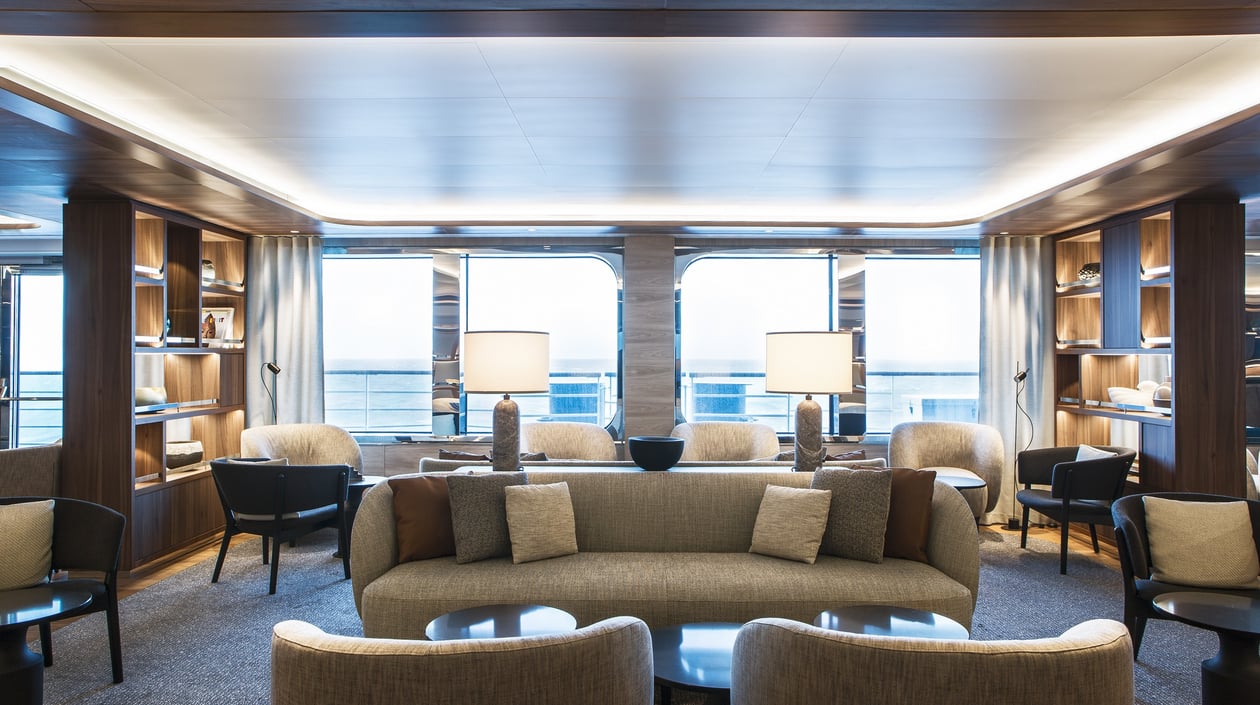Charcot_Main-Lounge