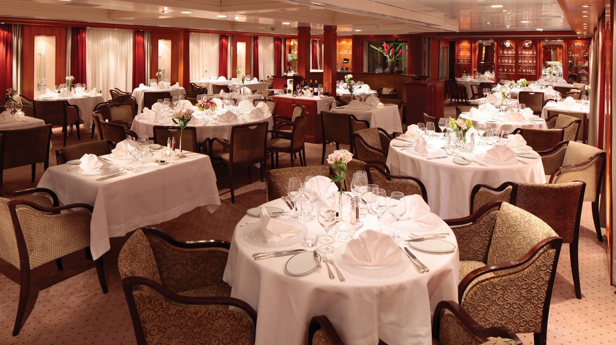 Dining Salon without waiter