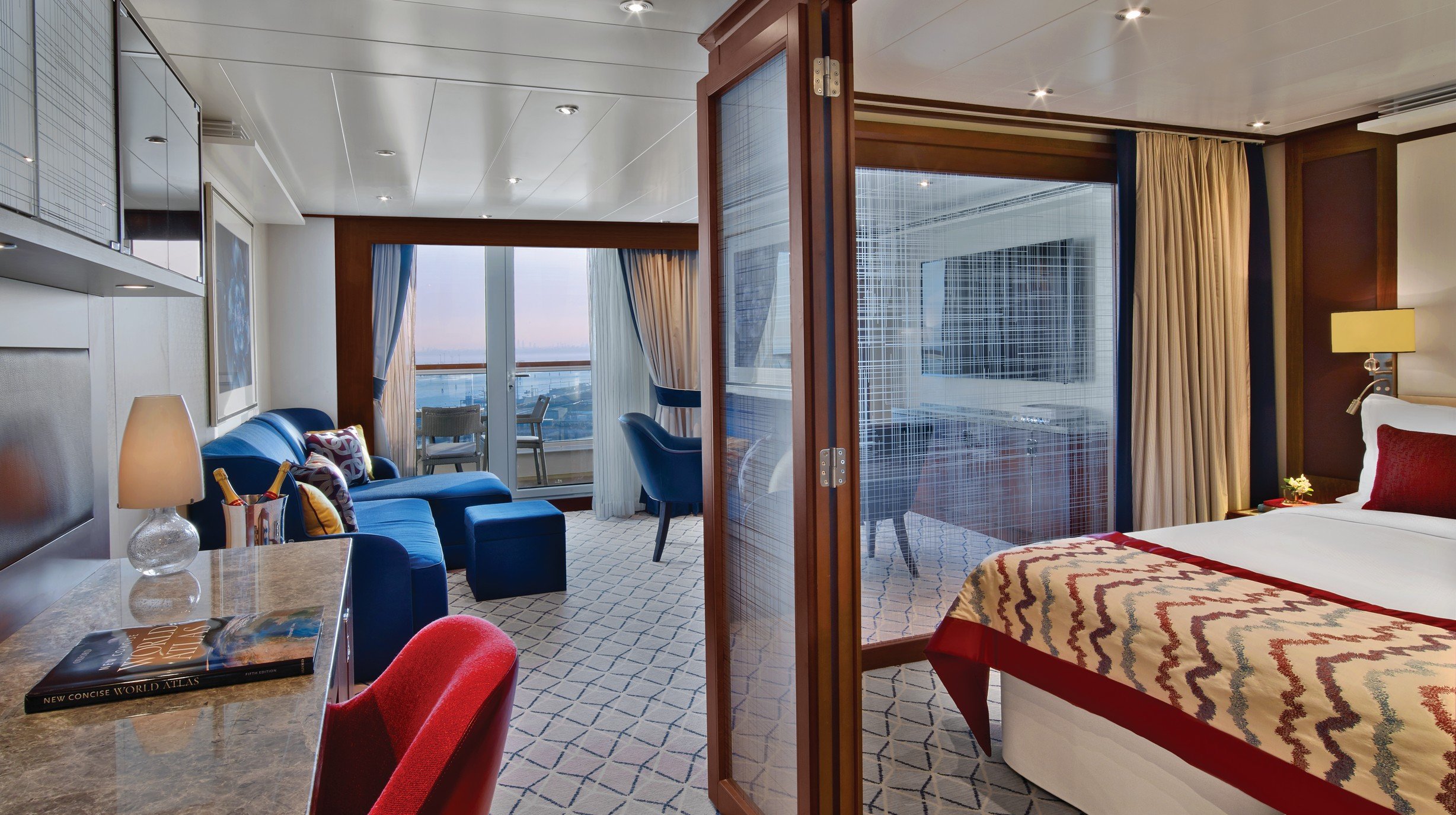 Seabourn_Encore_EL16C00218_cc
