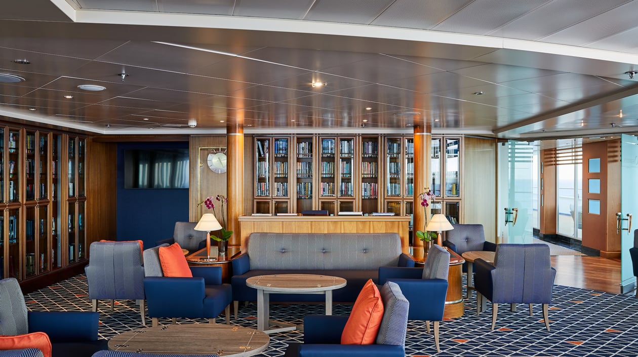 SilverShadowObservationLounge3910