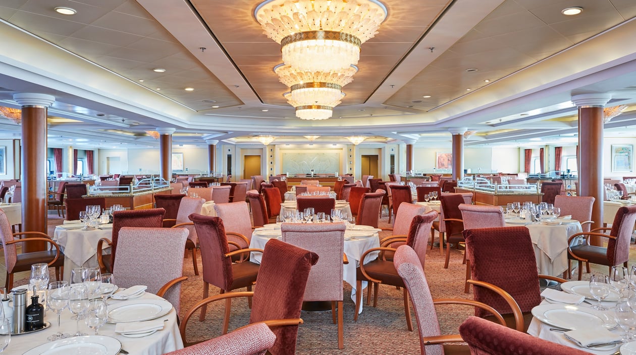 SilverShadowTheRestaurant3833