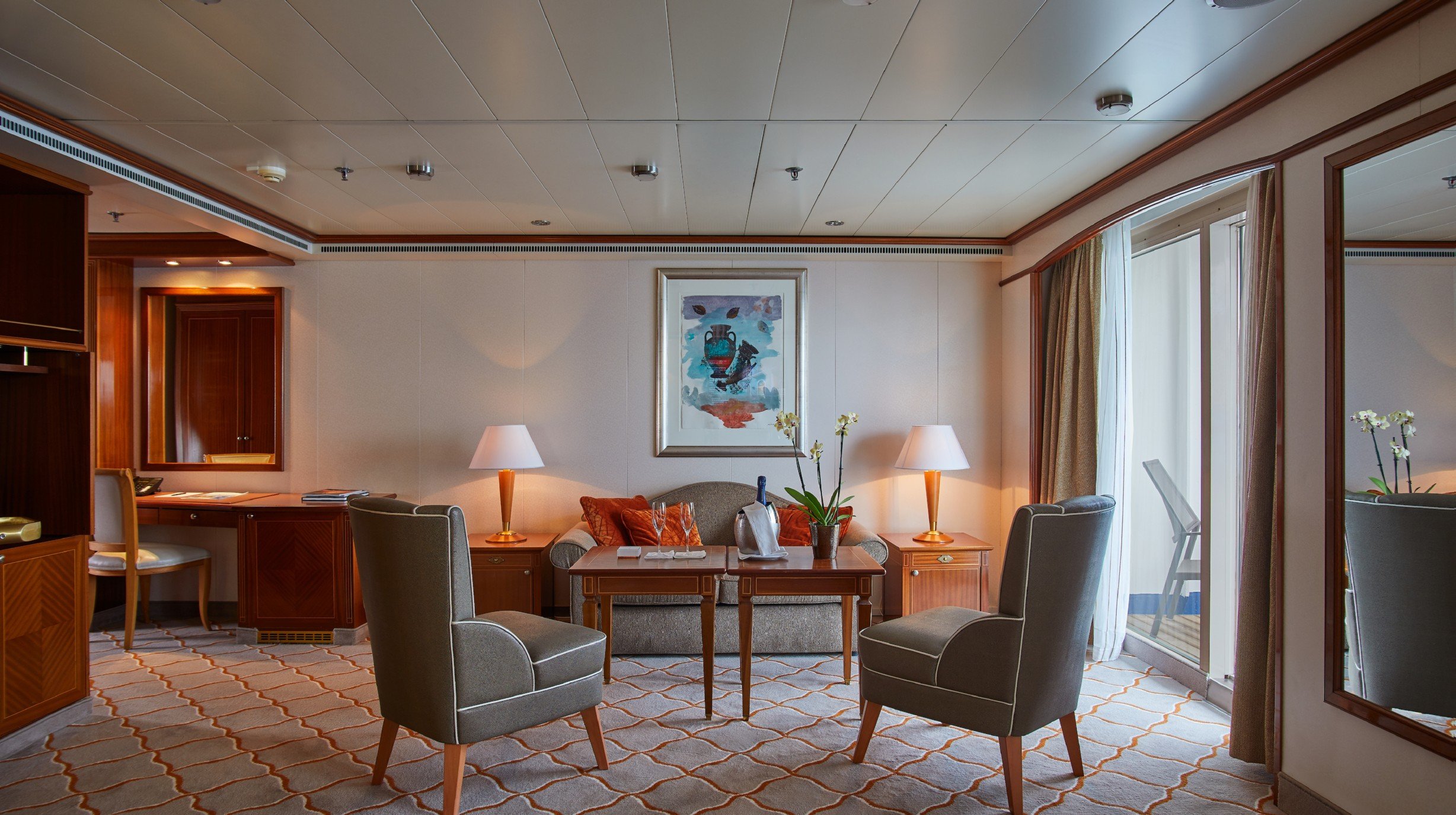 SilverSeaWhisperSilverSuite2094