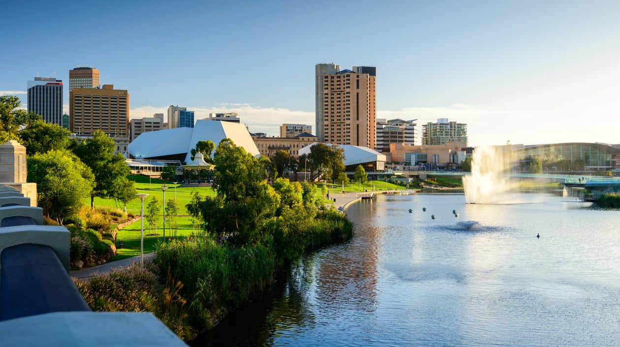 Australië - Adelaide skyline