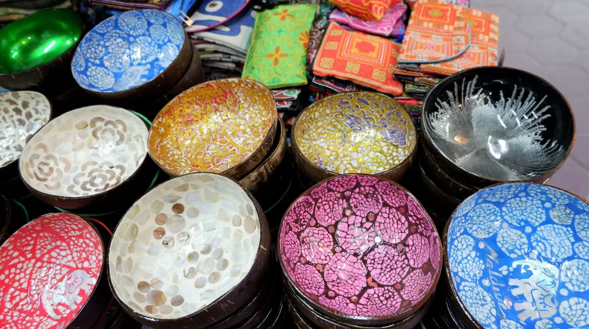 Cambodja - Siem Reap - Old Market - souvenir shop_1381165007