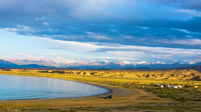 Centraal Azië - Kirgizië - Lake Issyk-Kul