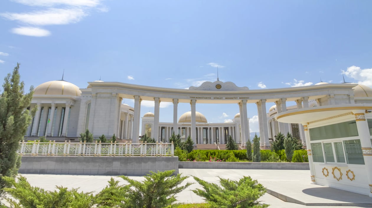 Centraal Azië - Turkmenistan - Ashgabat National Libary