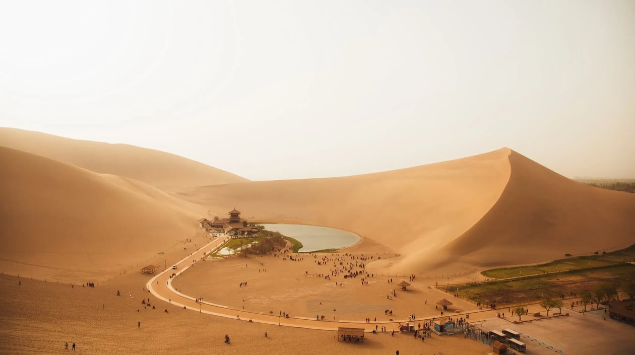 Dunhuang - crescent moon lake