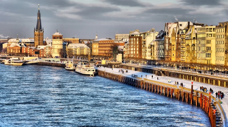 Düsseldorf, shutterstock_100434679