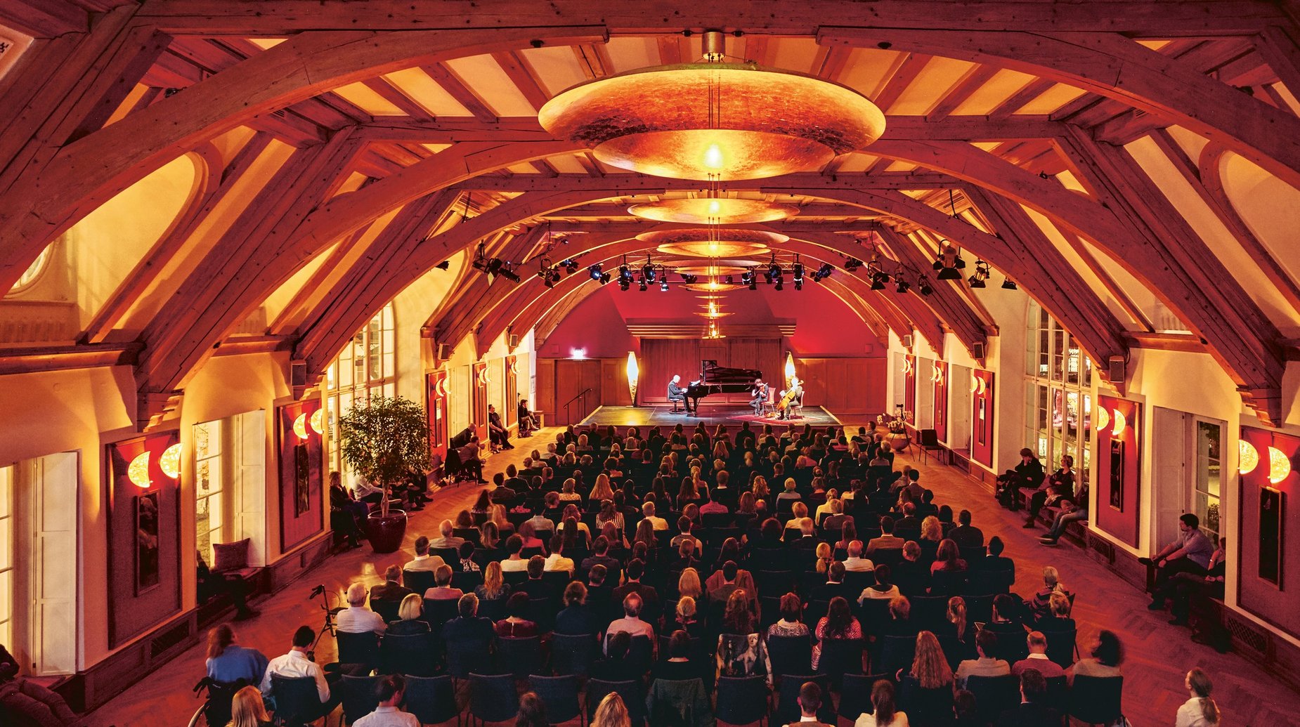 SchlossElmau_Hideaway_ConcertHall_Einaudi__c_SchlossElmau_MG_8503