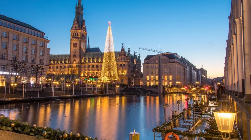 Hamburg Kerst Stadhuis, shutterstock_777345718