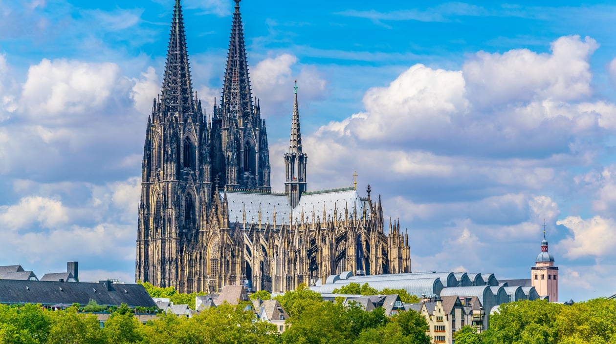 Keulen kathedraal, shutterstock_1360865633