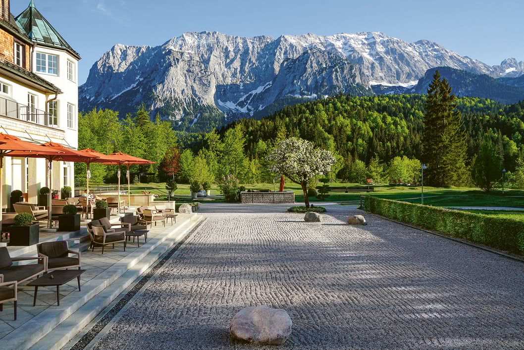 Schloss Elmau terras