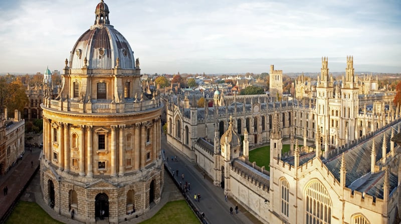 Oxford, shutterstock_524754760