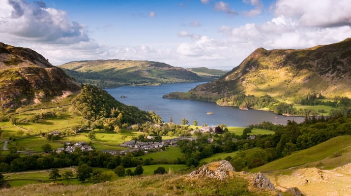 Per privétrein, de Britannic Explorer,  door the Lake District. Bekijk het programma!