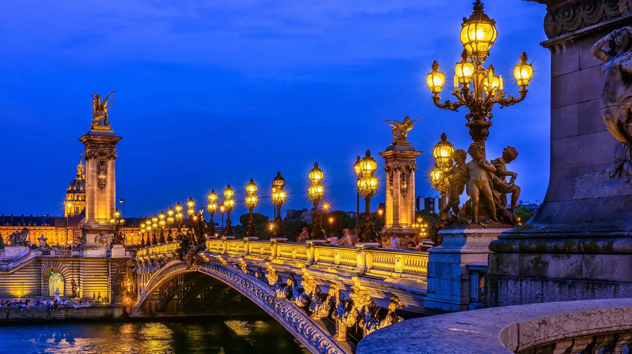 Parijs - Pont Alexandre III avond