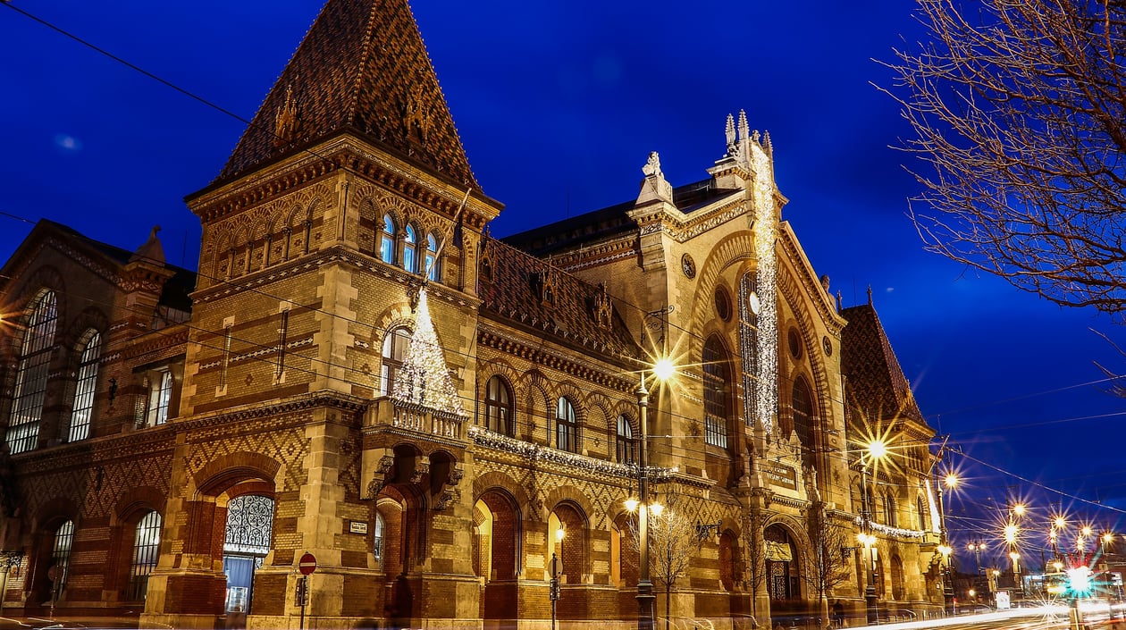 The Great Market Hall Boedapest shutterstock_2041726172