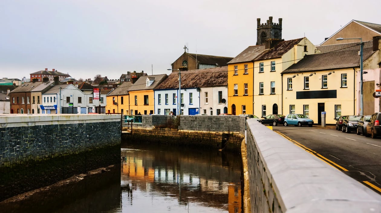 Waterford, shutterstock_659600335