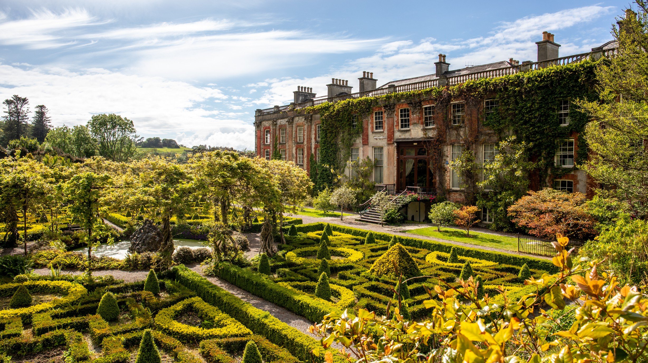 Bantry House West Cork shutterstock_1521335654