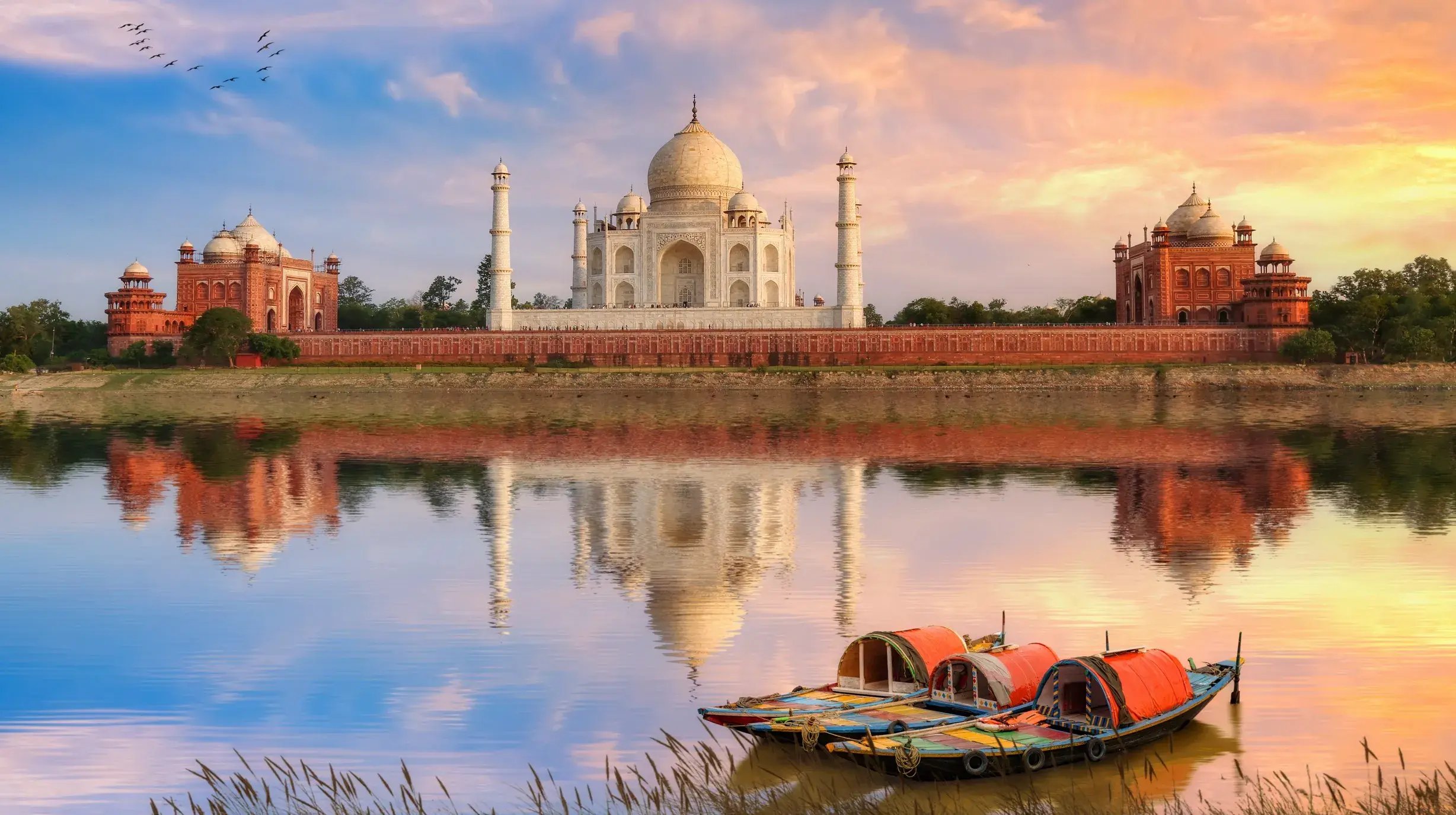 India, Agra, Taj Mahal boot_1482835160