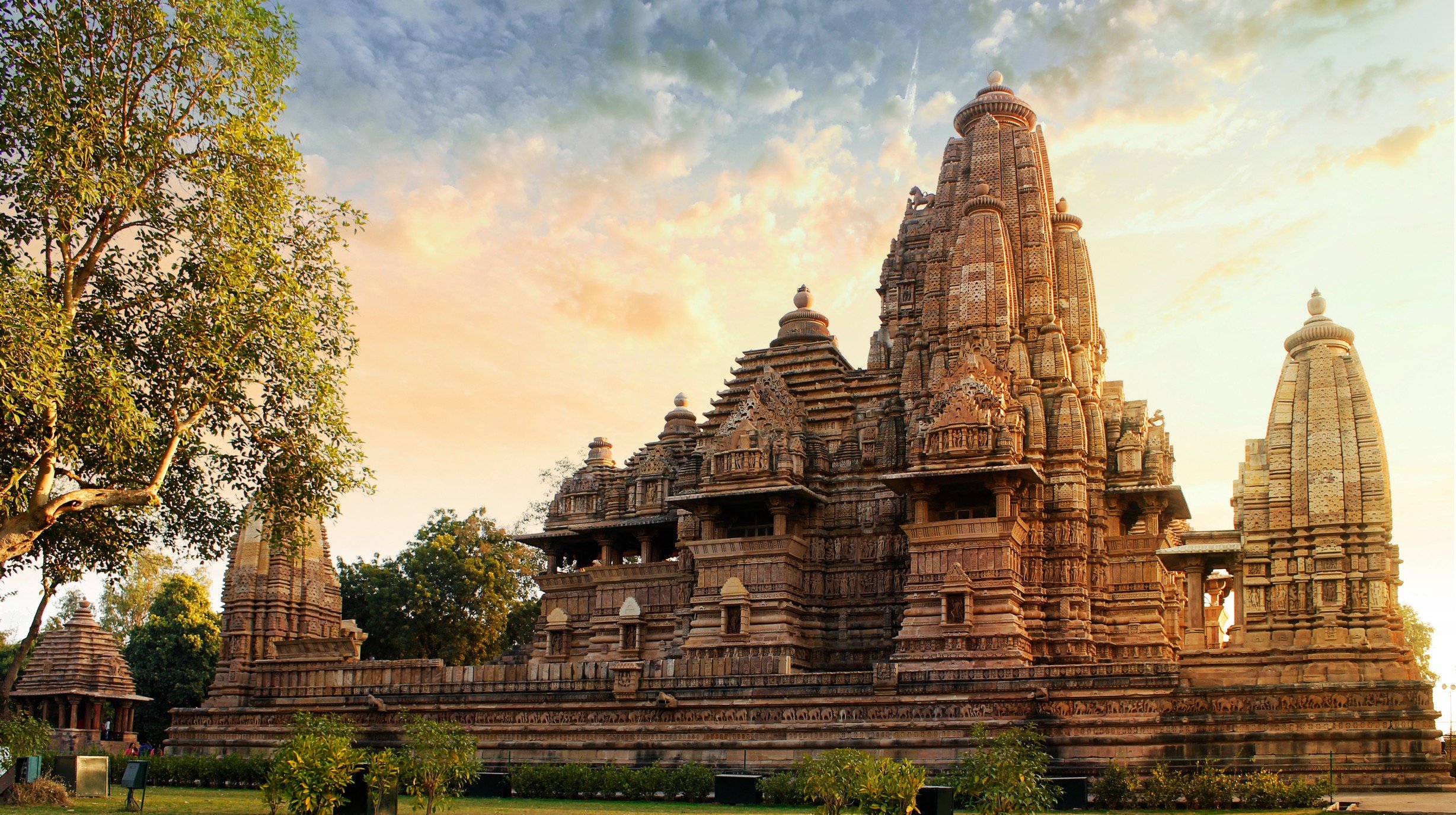 India - Khajuraho Tempel (2)
