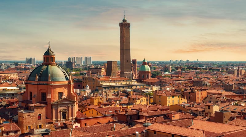 Bologna, shutterstock_761993854