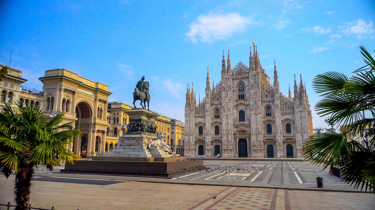 shutterstock_1705099417 Duomo