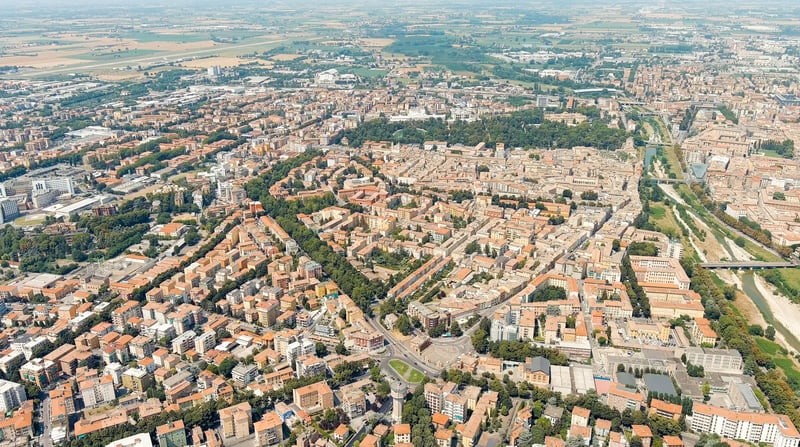 Parma, panorama, shutterstock_2442209663