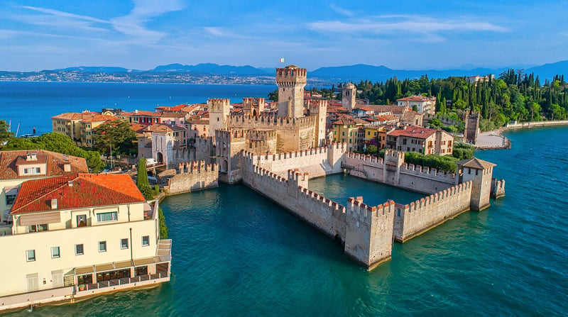 Verona Sirmione shutterstock_1567259416