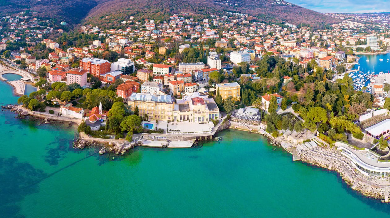 Opatija shutterstock_1306287463