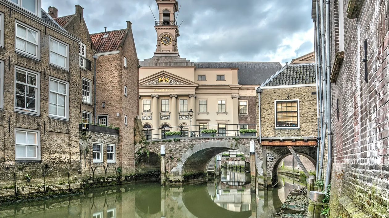 Dordrecht 1, shutterstock