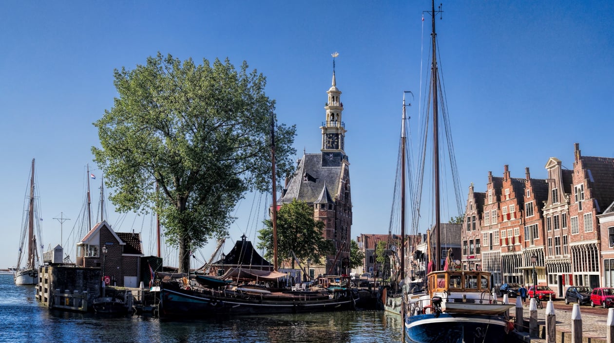 Hoorn shutterstock_1620036943
