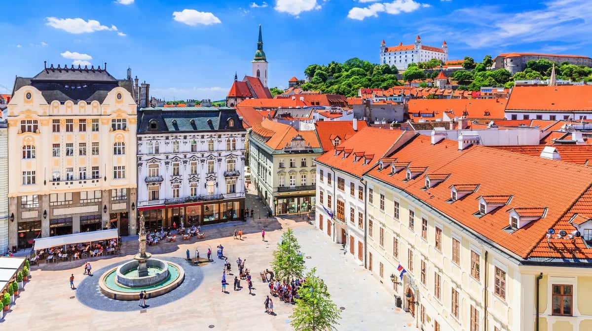 shutterstock_725421652 Bratislava