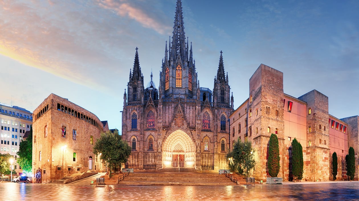 Gotische kathedraal van Barcelona shutterstock_421599739