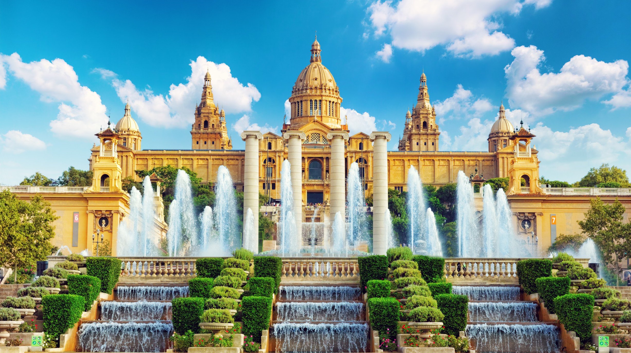 Nationaal museum in Barcelona shutterstock_223009807