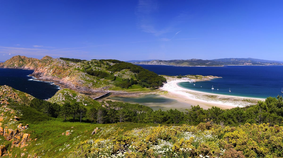 Cies Islands (2)