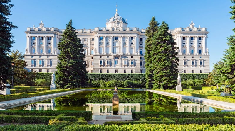 Koninklijk Paleis in Madrid, shutterstock_658950217