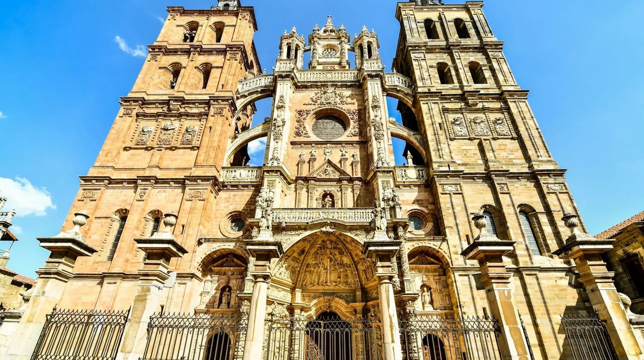 Kathedraal Segovia, Spanje, shutterstock_2248668305