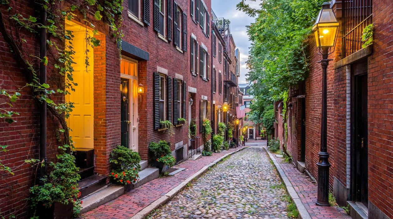 Acorn street Boston, shutterstock_251325649