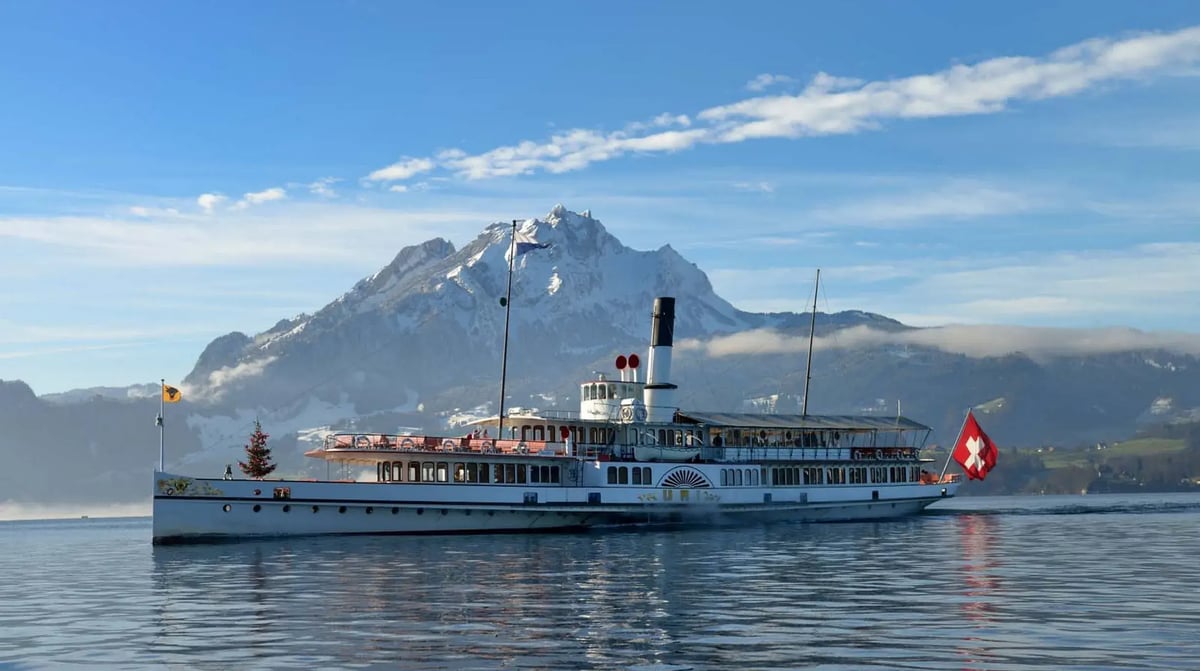 Lake Luzern, rondvaartboot, Vierwoudstedenmeer