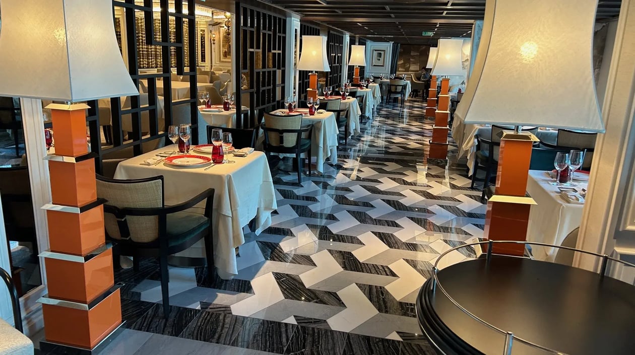 Allura-Oceania-Cruises-Red-Ginger