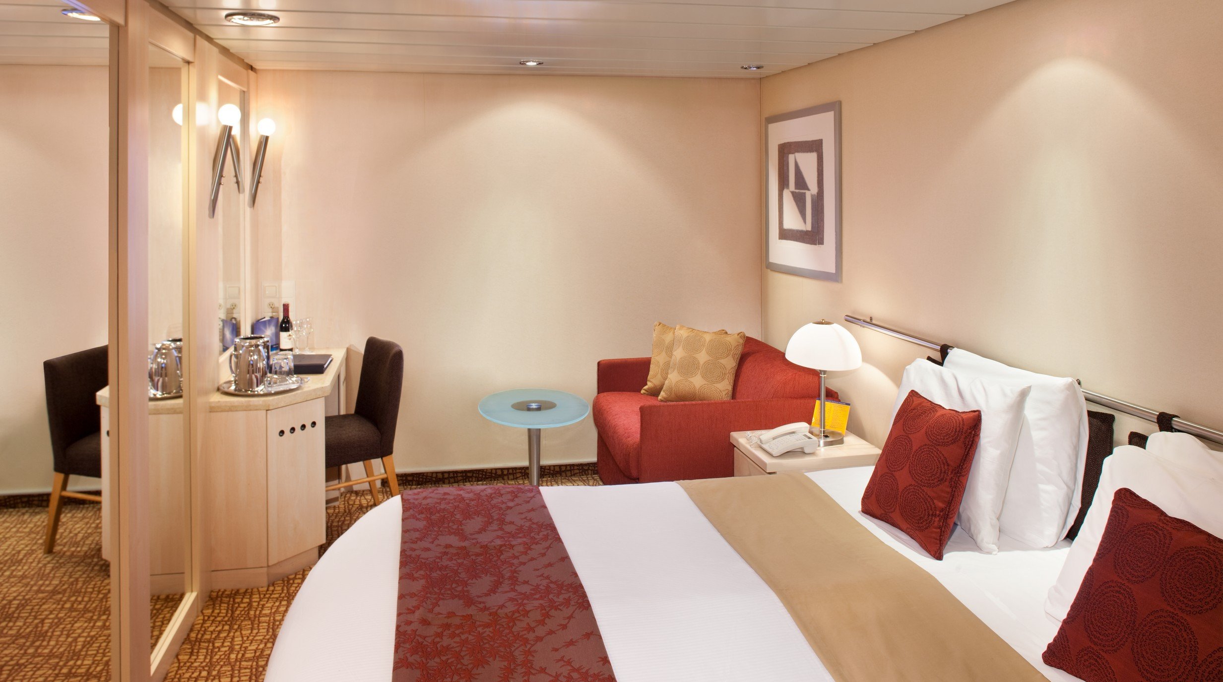 CEL_CS_Inside_Stateroom