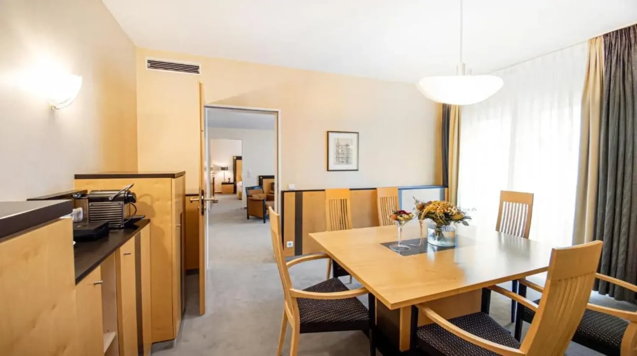 Impressie Deluxe Suite Dorint Charlottenhof Halle (1)