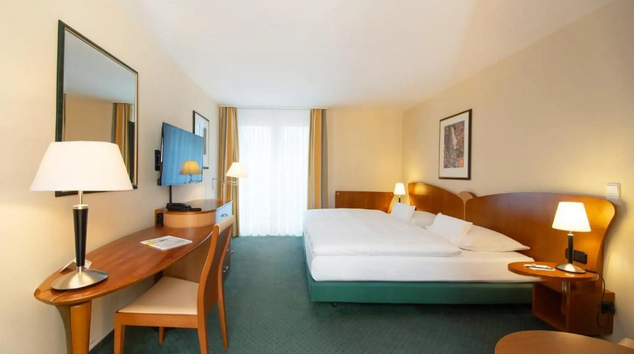 Impressie hotelkamer Dorint Charlottenhof Saale