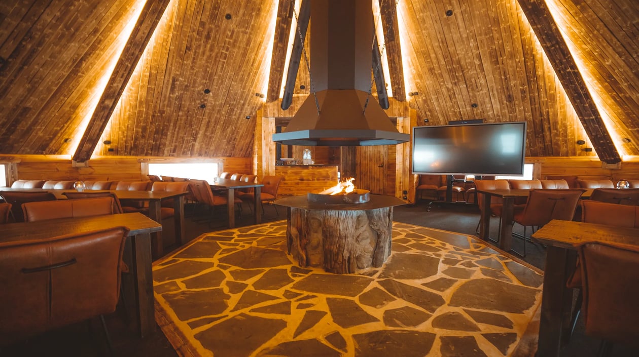 Restaurant-Kota-Apukka-Resort-Rovaniemi-Lapland-Finland-7835
