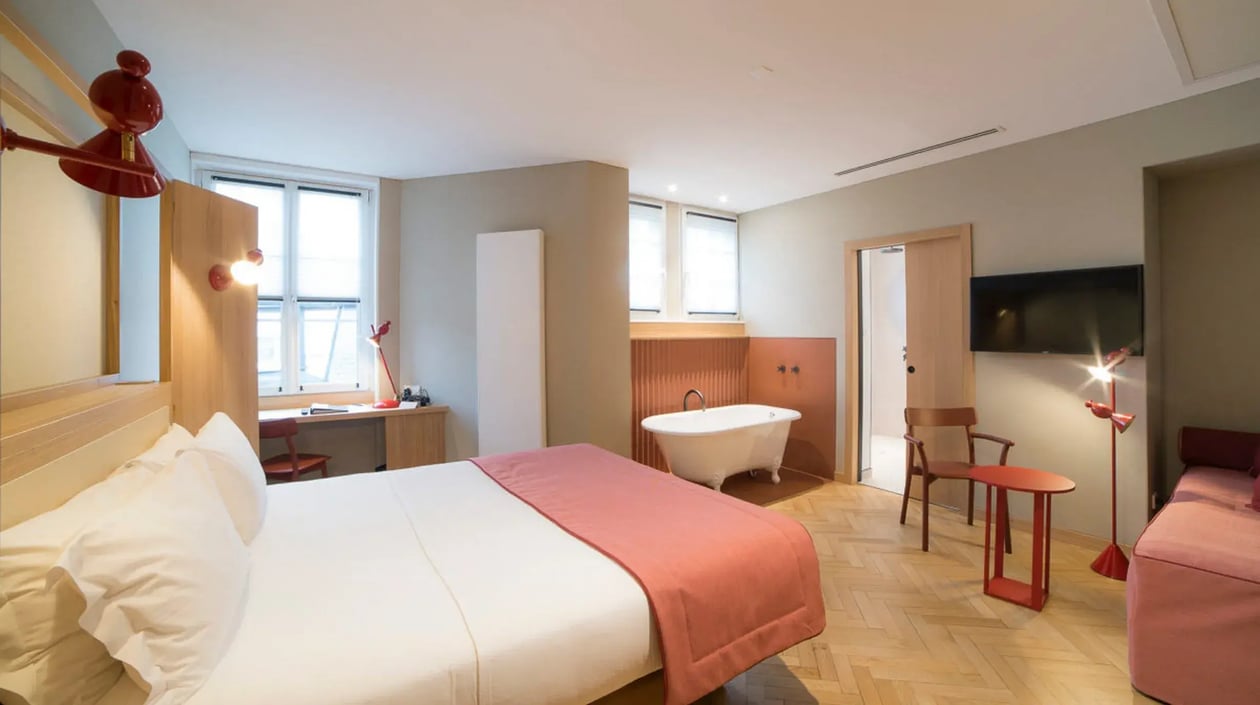 Superior room Hotel Hannong Strasbourg 1